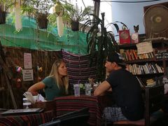 -Tikky Cafe