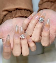 -UMl Nail 尤米美甲美睫半永久