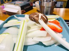 -唯成•韩国炭火烤肉 유성고기