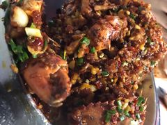 -凤凰路何眼镜香辣蟹(花果园店)