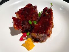 招牌焦糖黑叉烧-维园悦谱·海派家常菜(乌鲁木齐南路店)