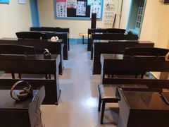 -朗韵钢琴学校(中环金界店)