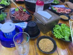 -啊美丽炭火烤肉(滑翔一店)