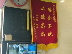 -花样年华游泳馆·游泳培训基地
