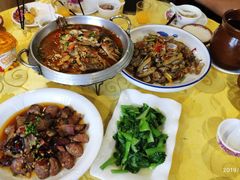 -大瓦罐湘土菜(海淀南路店)