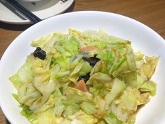 -吕氏疙瘩汤·新鲁菜(新贵和店)