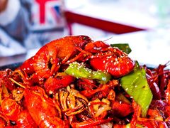 十三香小龙虾-金陵暴走小龙虾·迷踪蟹(凯德MALL店)