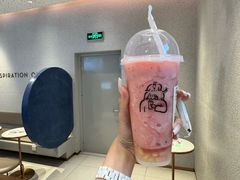 -喜茶(北京华贸购物中心店)