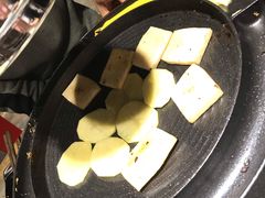 -三国惹火烤肉·中日韩烤肉集合店(百草路店)