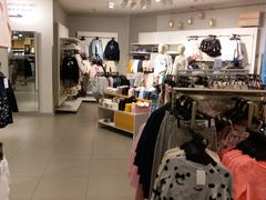 -H&M(来又来时尚购物广场店)