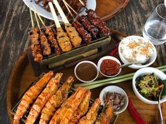 鸡肉串猪肉串-Warung Nia Balinese Food & Pork Ribs