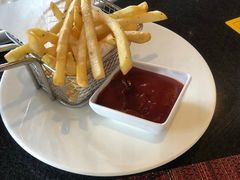 -WOLFGANG PUCK KITCHEN & BAR(迪士尼小镇店)