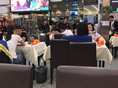 大堂-簋街仔仔小龙虾(总店)