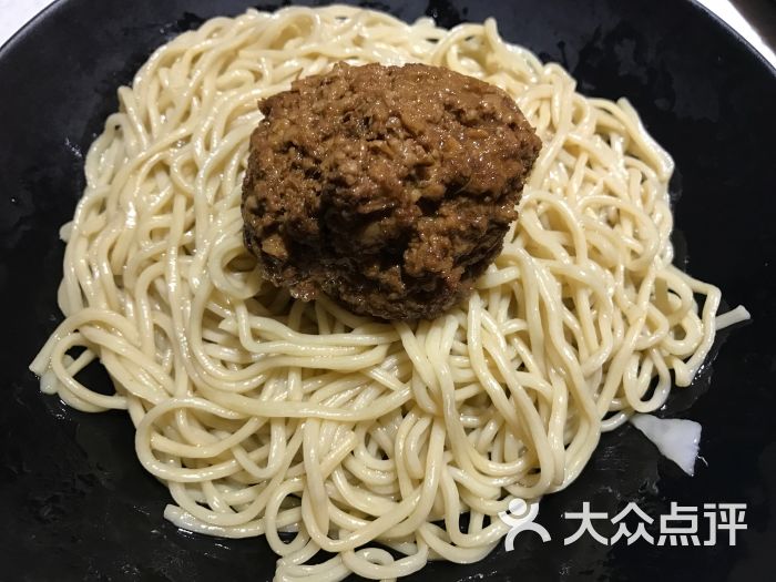 超大狮子头葱油拌面