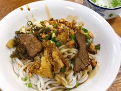 桂林卤菜米粉-牛八宝桂林米粉(八里庄店)