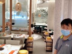 大堂-三人行骨头王火锅(长寿店)