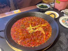 -沸炉重庆老火锅(军事博物馆店)