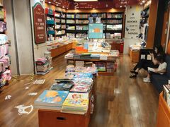 -西西弗书店(城西银泰城店)