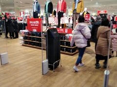 -优衣库(太原茂业天地店)