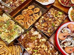 -老东镇啤酒屋海鲜加工·蒸汽海鲜·海鲜烧烤(台东店)