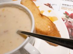 罗宋汤配奶香片-半秋山西餐厅(巴南万达广场店)