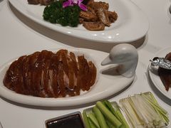 -梅利汴京烤鸭•开封豫菜地标店(东大街店)