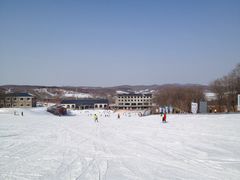 庙香山滑雪场-庙香山滑雪场