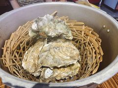 -蚝堡海鲜·威海菜·海肠捞饭·烧烤·亚洲吃蚝公司(幸福门店)