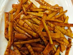 -金牌餐厅·天津菜·八珍豆腐·老爆三(瓷房子店)