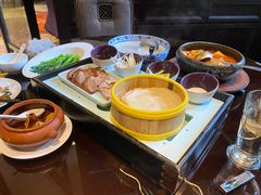 -大理实力希尔顿酒店御璽中餐厅YUXI – CHINESE RESTAURANT