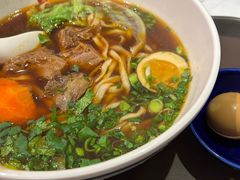 -康师傅私房牛肉面(申虹店)