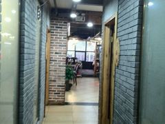 -独一佳老胡湘菜馆(矿山路店)