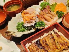 -翔峰炭火鳗鱼(悦泰街里公寓店)
