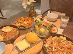 -来龙里 精致 东南亚餐室(万象城店)