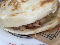 正宗肉夹馍-天下第一面(大雁塔北广场店)