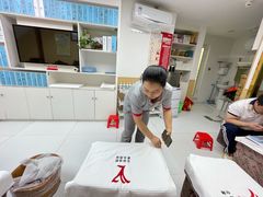 -郑远元专业修脚房(莲花南路春城步行街店)