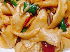 -小河公主秘制烤羊腿(小绿谷店)