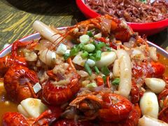 -老闵田螺馆·南昌特色小炒(梦时代店)