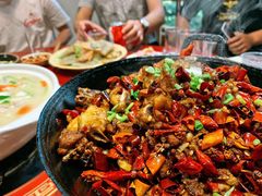 辣子爱上鸡-山间农家