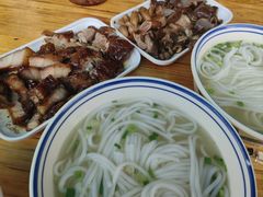 -香辉食馆(新兴路店)