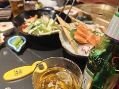 -山川小町·极番烧肉(新地假日广场店)