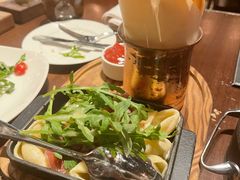 -恰餐厅及酒吧 CHAR Bar & Grill (北京丽都皇冠假日店)