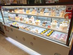 面包甜点陈列柜-BreadTalk面包新语·烘焙蛋糕(高德置地春广场店)