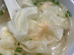 鲜肉小馄饨-四季春(美食街店)