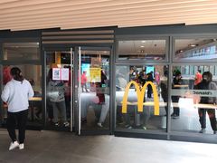 门面-麦当劳(新达汇三林店)