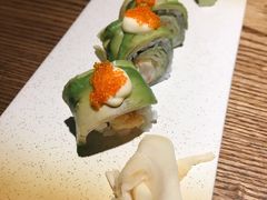 牛油果大虾卷-小禅料理
