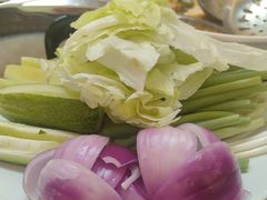 -回头客餐厅·家的味道农家菜·虹鳟鱼·铁锅炖(雁栖湖店)