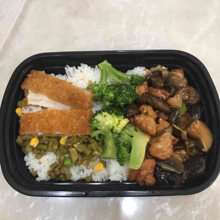 台资味·卤肉饭(重庆大石坝店)-"很少中午饭叫这种外卖 那天真的是