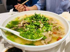 -犇逸·乐山跷脚牛肉·四川现炒(览海店)