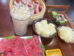 -黔有有贵州酸汤夺夺粉火锅(五味十字店)